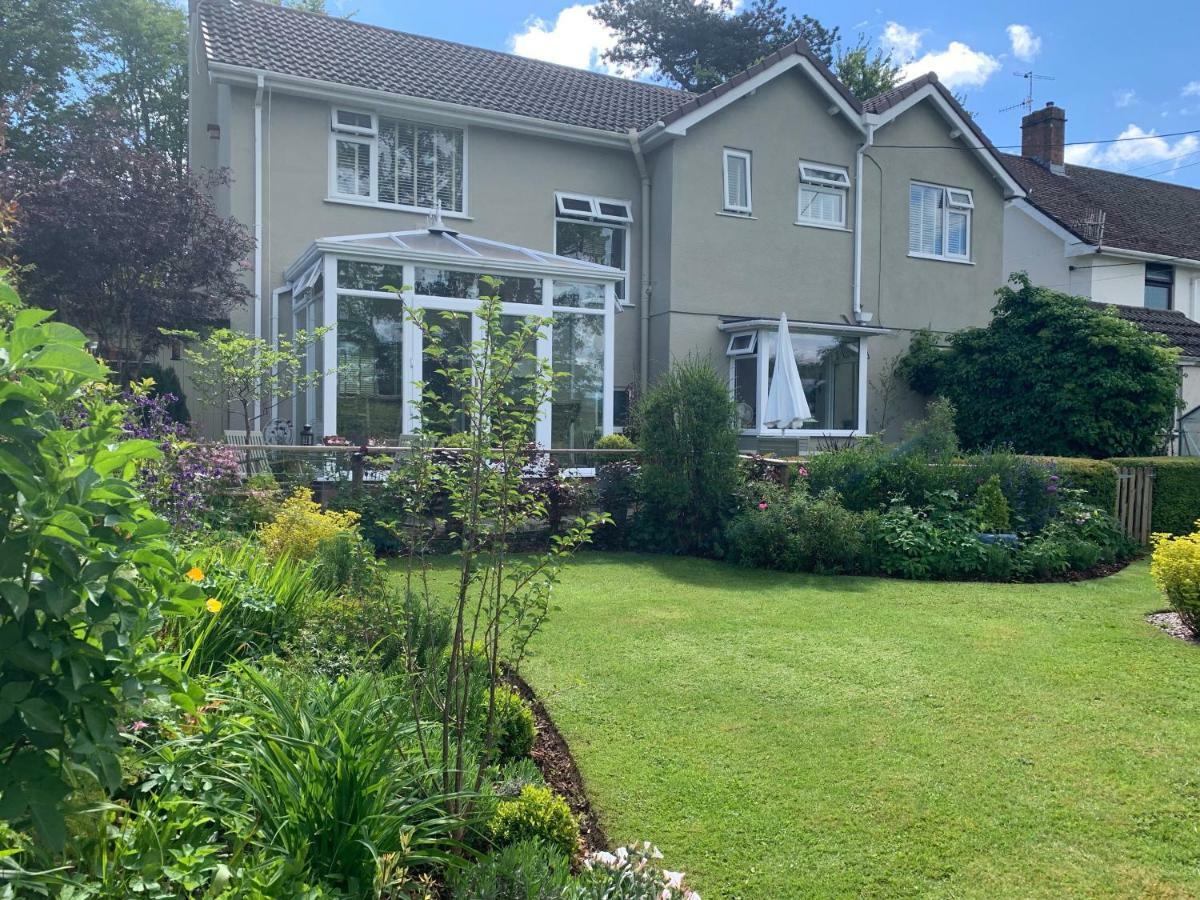 Cathedral View - Swn Yr Afon Bed & Breakfast Brecon Exterior photo